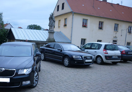 ukradnuta audi a8