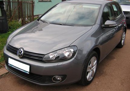 VW Golf ukradnuty